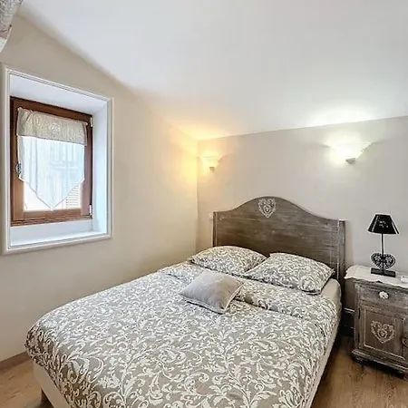 Maison De Village Climatisee * Villeneuve-Loubet