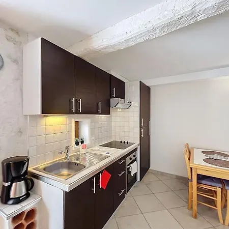 Apartment Maison De Village Climatisee